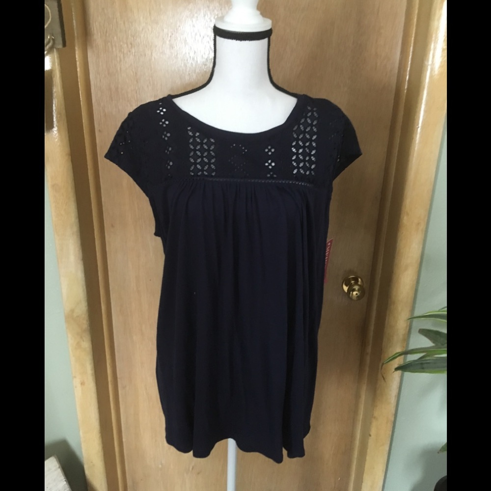 XL women’s crochet &cotton top